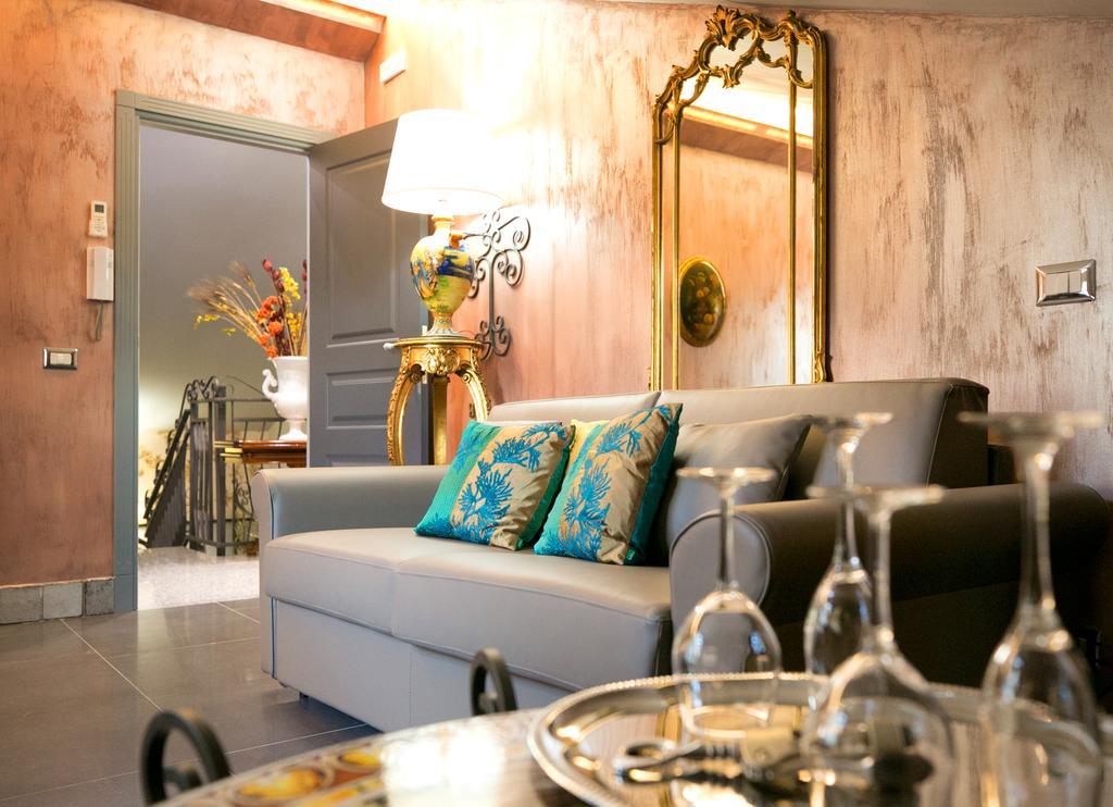 Animosa Suites กัสตีลโยเน ดิ ซิชีเลีย ภายนอก รูปภาพ