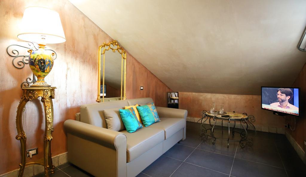 Animosa Suites กัสตีลโยเน ดิ ซิชีเลีย ภายนอก รูปภาพ